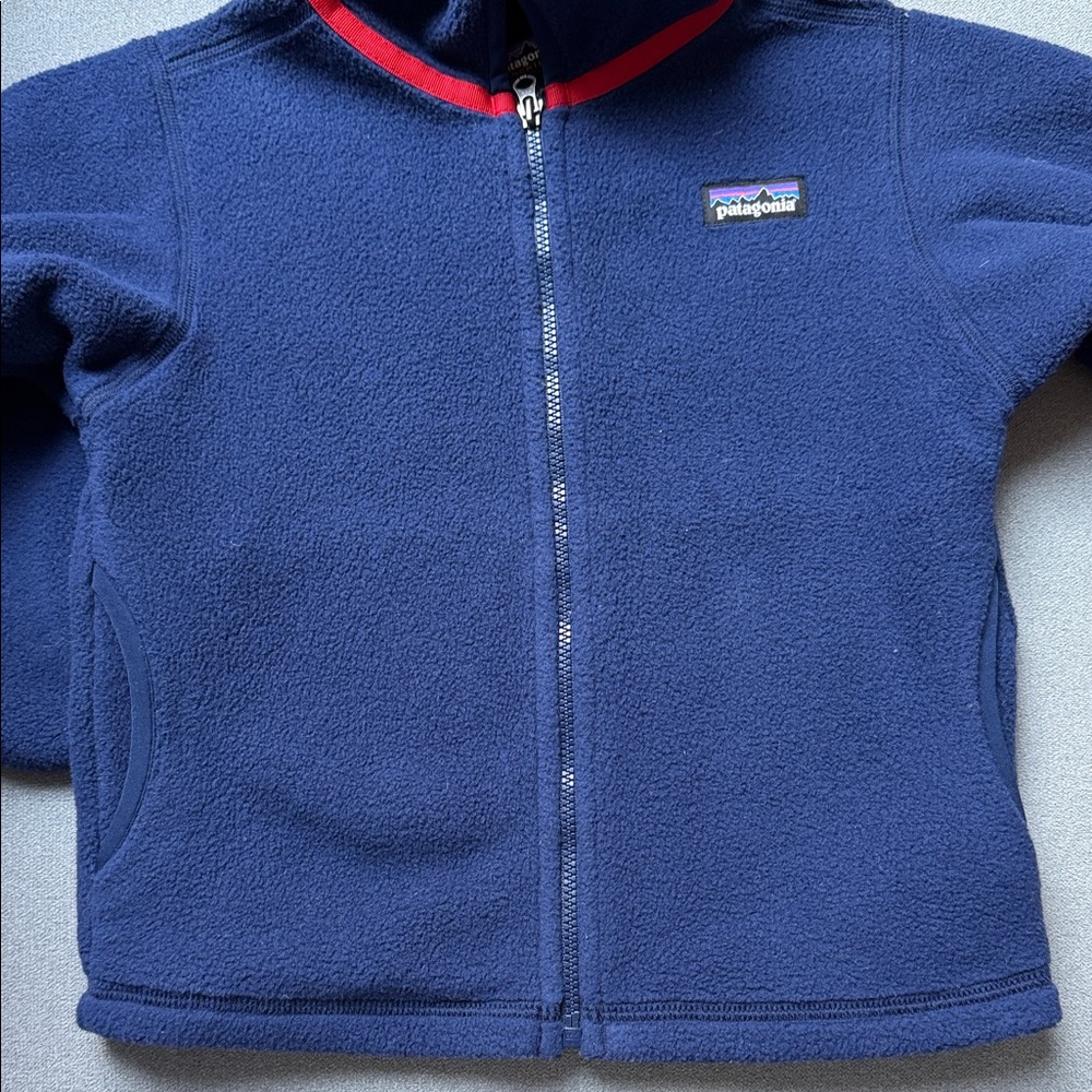 Patagonia Baby Synchilla jacket in navy excellent condition